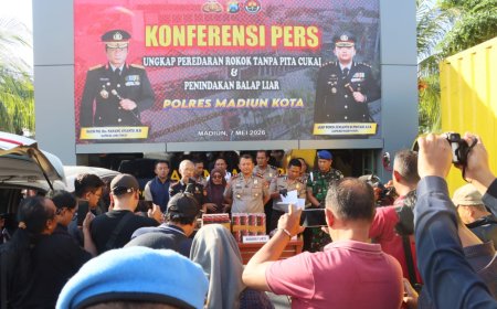Polisi Amankan Pengiriman 3,1 Juta Batang Rokok Ilegal